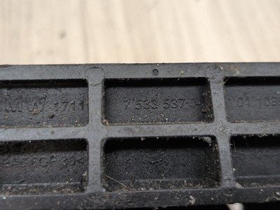 2015-2018 BMW X5 F85 Radiator Lower Mounting Brackets SET 7598791 OEM