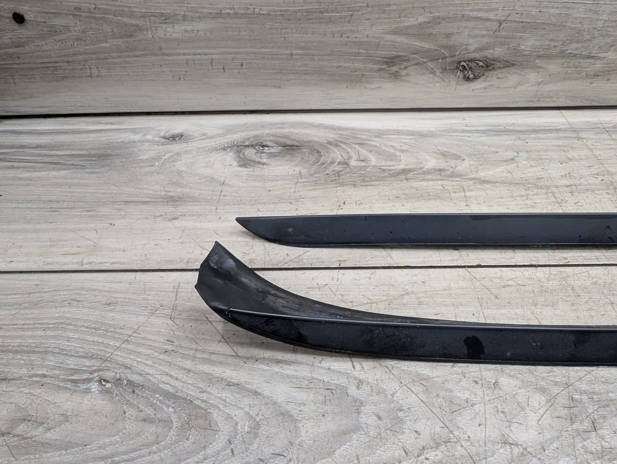 2006-2011 BMW 328i E90 Front Left Right Side Windshield Drip Trim Molding SET 7179253