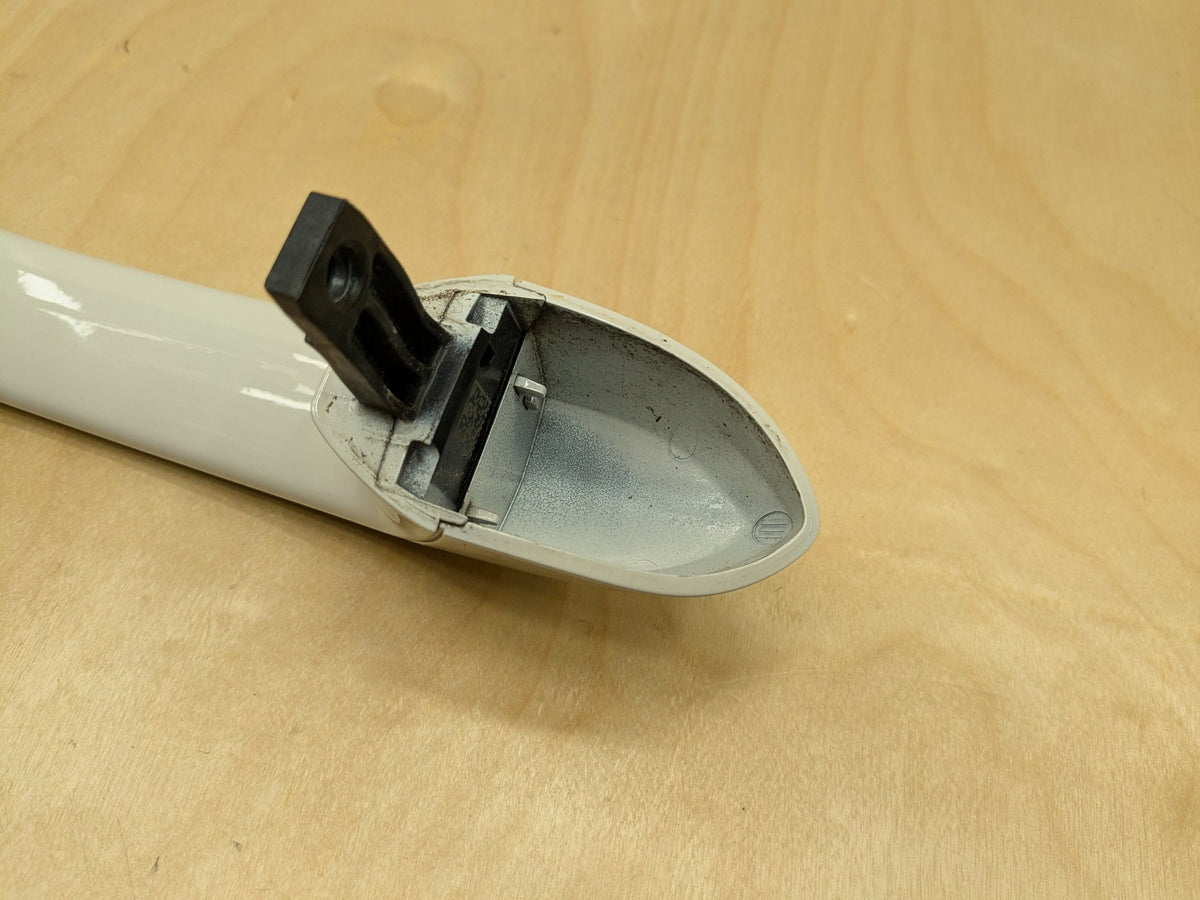 2019 BMW X3 G01 Front Left Driver Exterior Door Handle 7470527 OEM