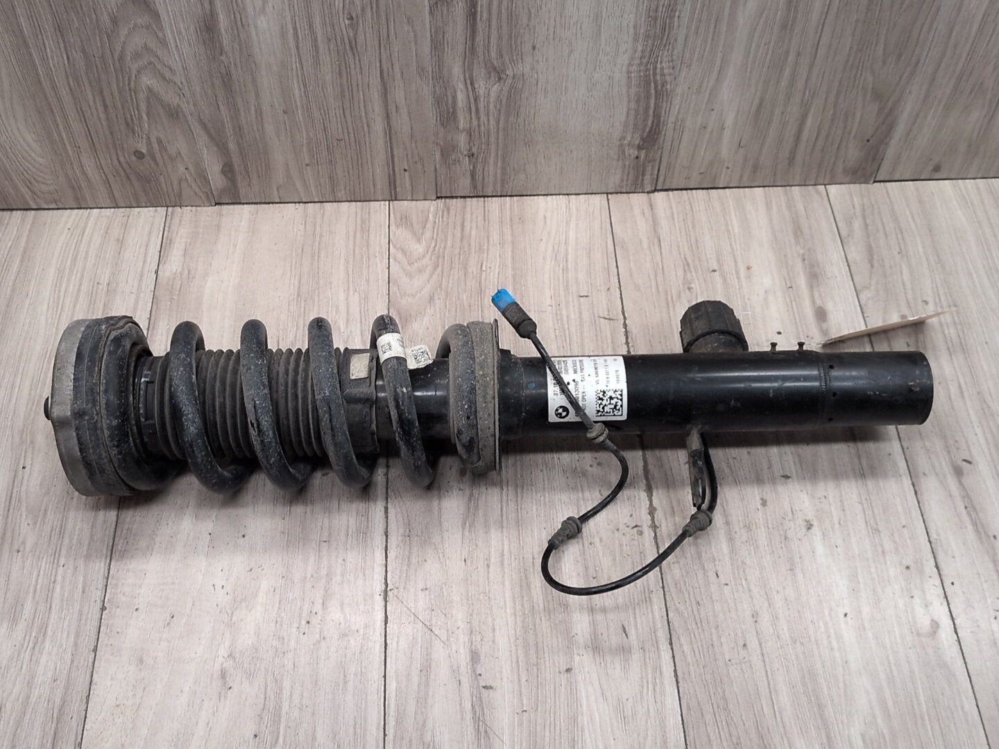 19-23 OEM BMW G05 X5 40 50 Front Left Driver Spring Strut Shock Absorber VDC