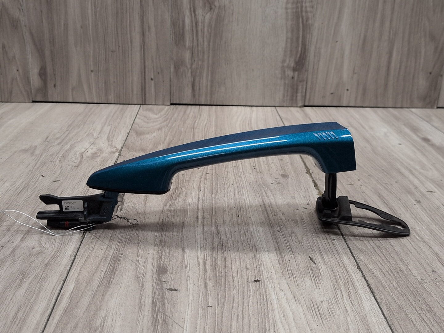 2015 - 2019 BMW X6 F86 Front or Rear Right Passenger Exterior Door Handle w/ Comfort Access 8068462 S63B44T2