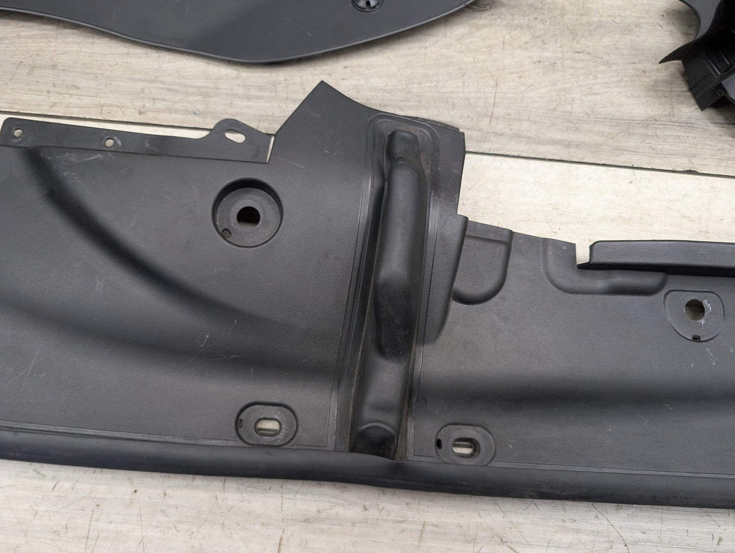 2016 BMW 750Li G12- Front Driver Under Hood Sealing Shield Panel SET PN: 7347399