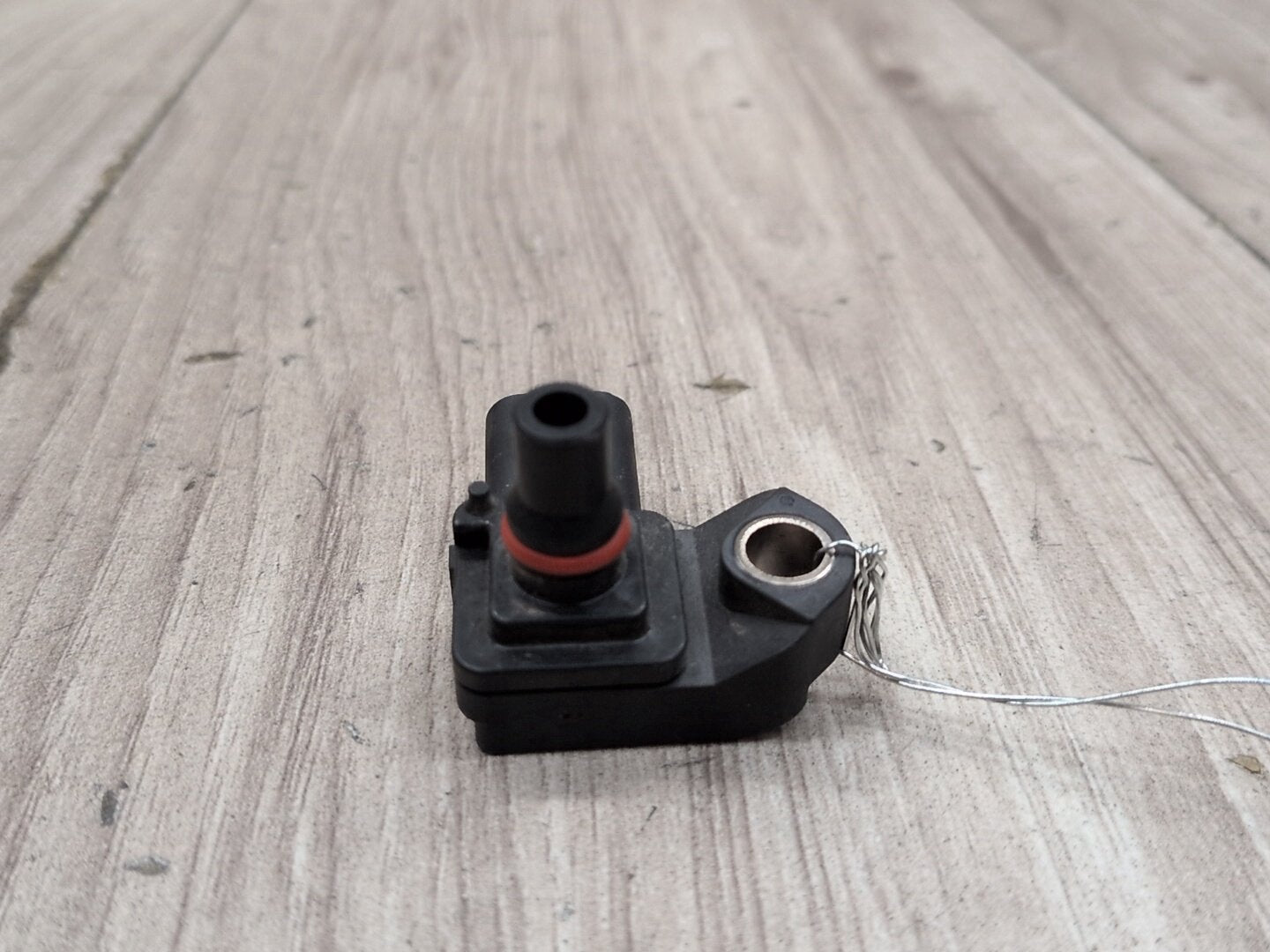OEM BMW F22 F30 G01 G20 G30 G42 G80 Engine B46 B58 Manifold Air Pressure Sensor