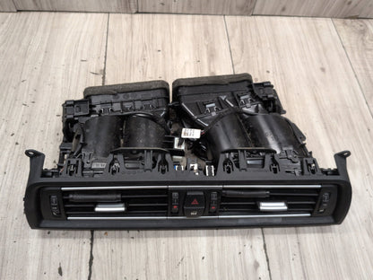 OEM BMW F10 528 535 550 M5 Dash Center Air Vent Grille Hazard Unlock Switch