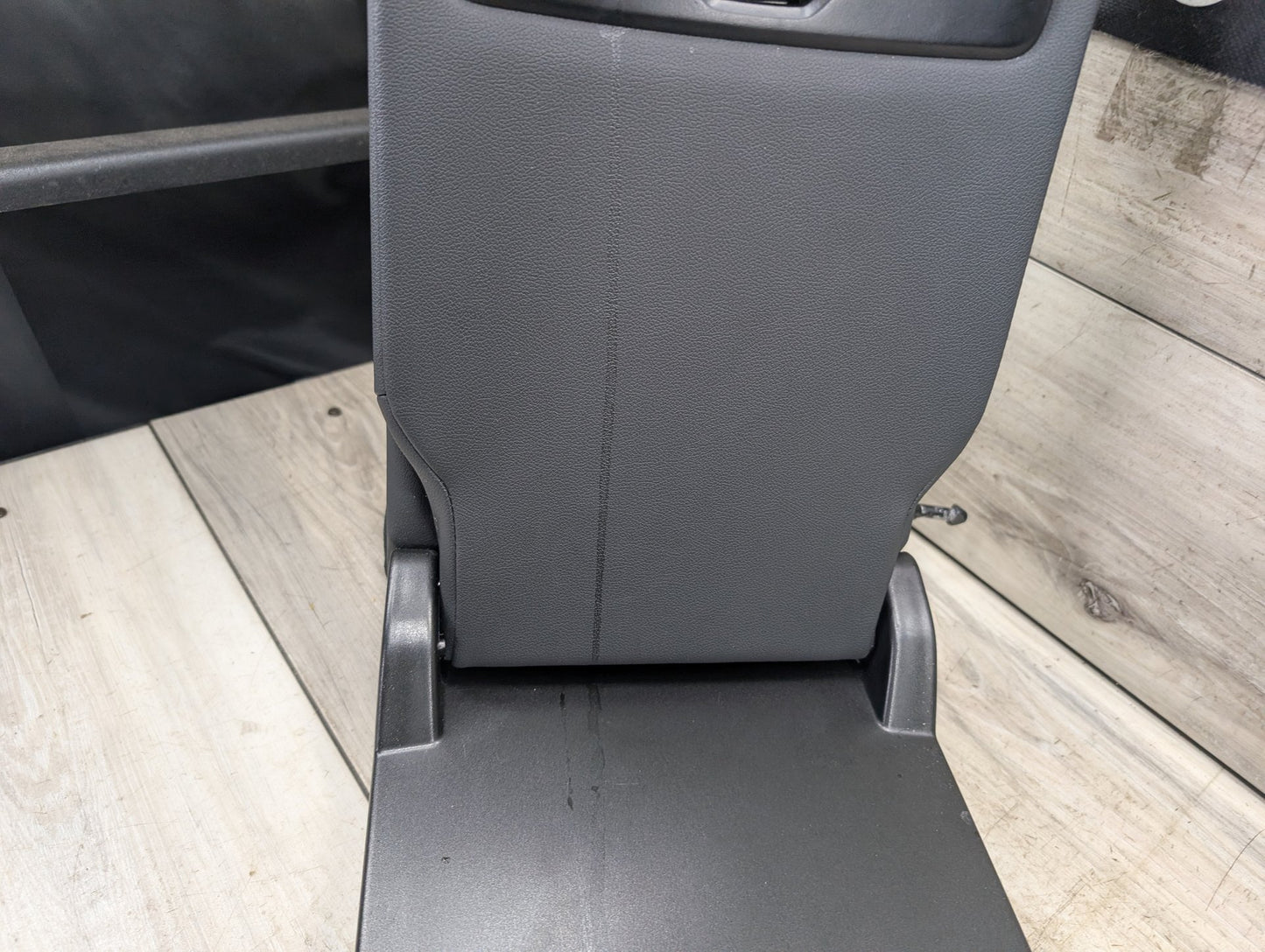 OEM BMW G01 G20 G20 330 M340 X3 X4 Rear Center Seat 2ND Row Arm Rest Cup Holder