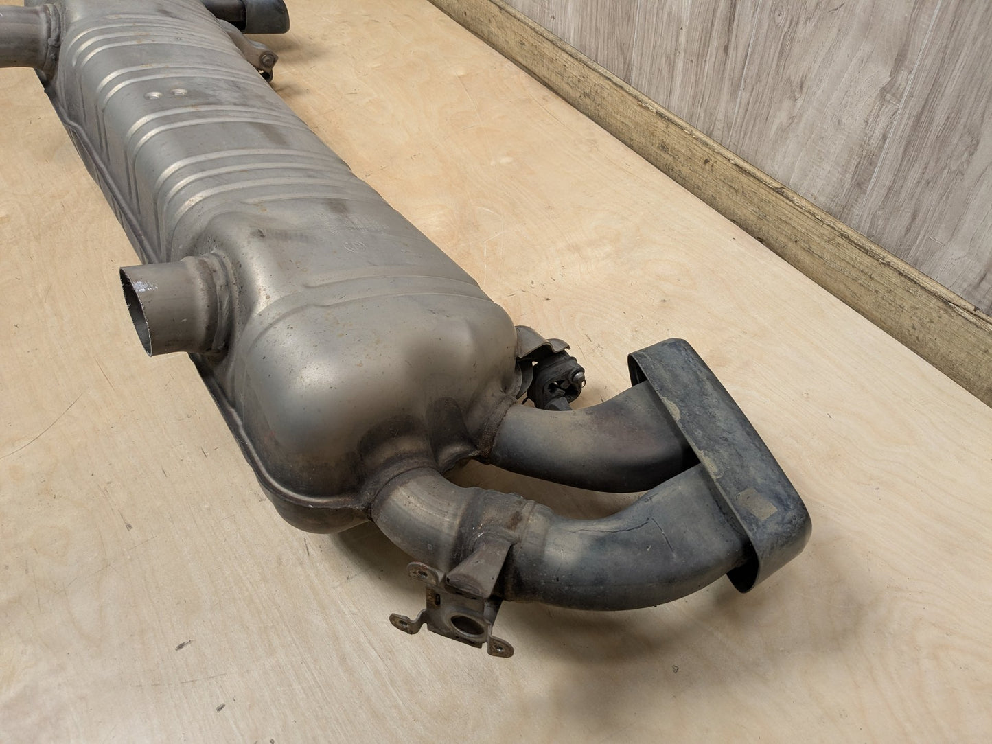 16-19 OEM BMW G11 G12 750i 750iX Engine N63R Rear Exhaust Pipe Muffler M SPORT