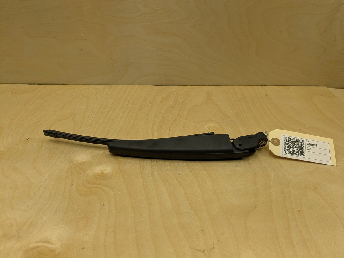 2018-2025 BMW X3 G01 Rear Windshield Wiper 5A9D569 OEM