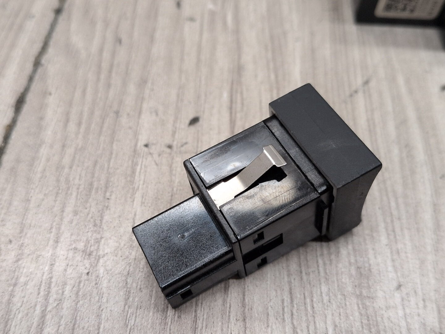 2015-2018 Audi Q3 8U Park Assist Hill Descent Traction Switch Button SET 8U0959674B