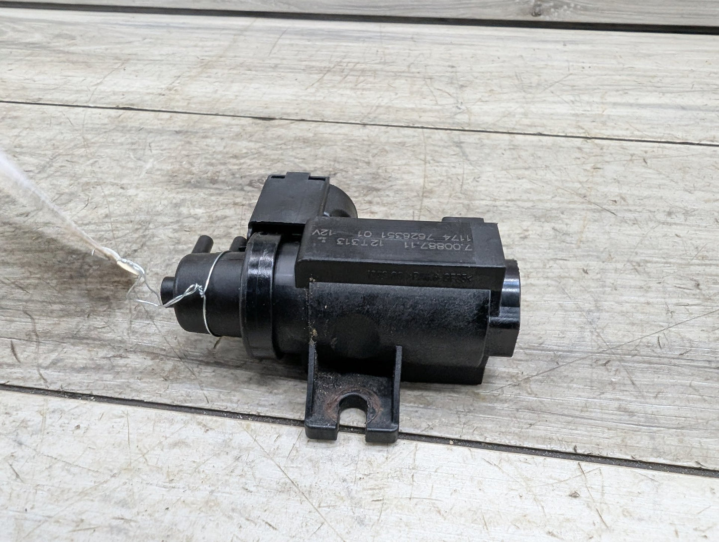 2011 - 2017 BMW X3 F25 Turbo Boost Pressure Solenoid Valve 7626351 N20B20A