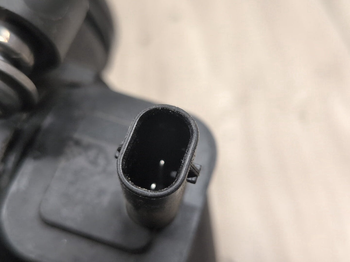 2019-2026 BMW M340i G20 Fuel Tank Ventilation Breather Valve 8689501 OEM