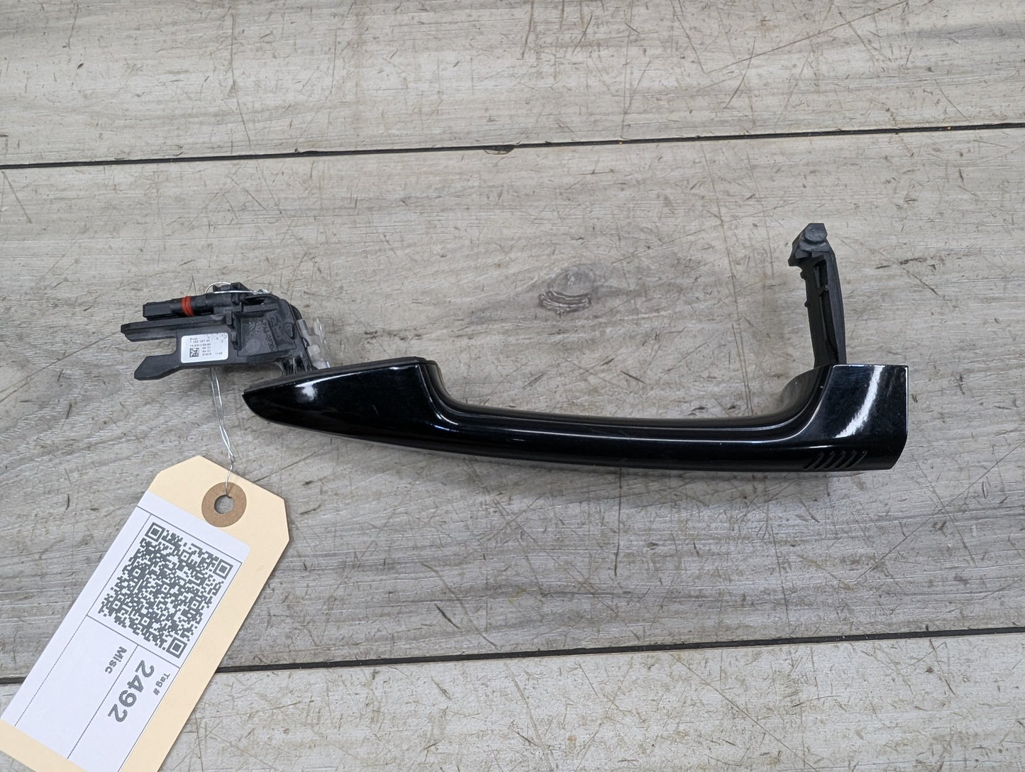 2014 - 2018 BMW X5 F15 Front or Rear Left Driver Exterior Door Handle w/ Comfort Access 7422107 N63B