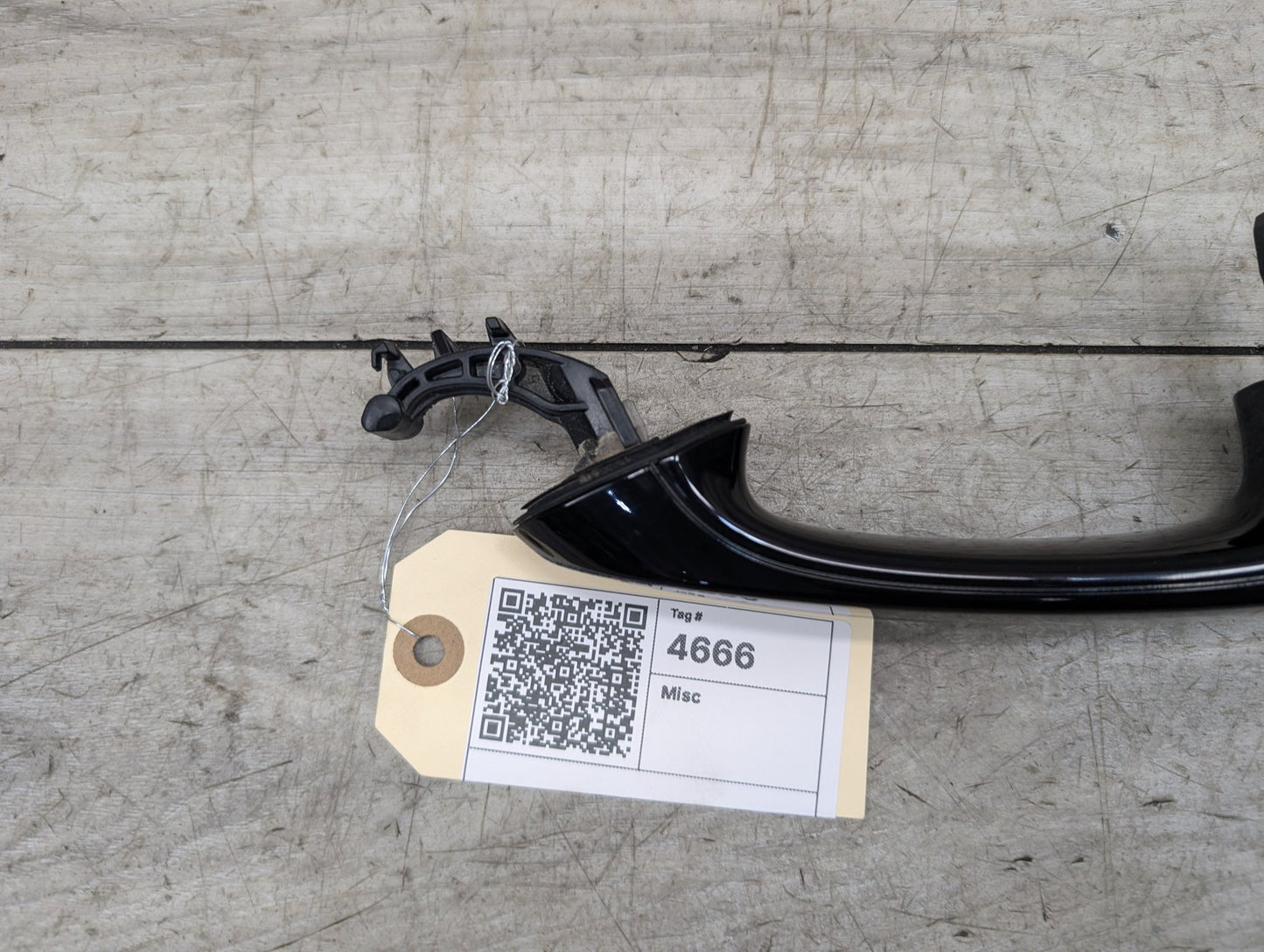 2018 - 2024 BMW X3 G01 Rear Left Driver Exterior Door Handle 7470529 B46B20O1