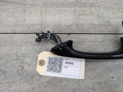2018 - 2024 BMW X3 G01 Rear Left Driver Exterior Door Handle 7470529 B46B20O1