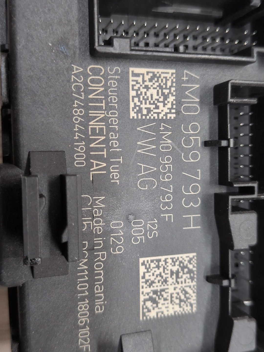 18-24 OEM Audi A4 A5 S4 S5 Front Left Door Control Module 4M0959793H