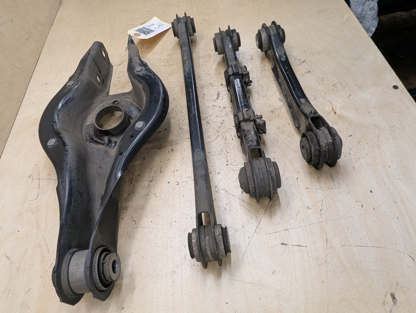 OEM BMW F22 F23 F30 F32 F33 F36 Rear Right Passenger Upper Lower Control Arm SET