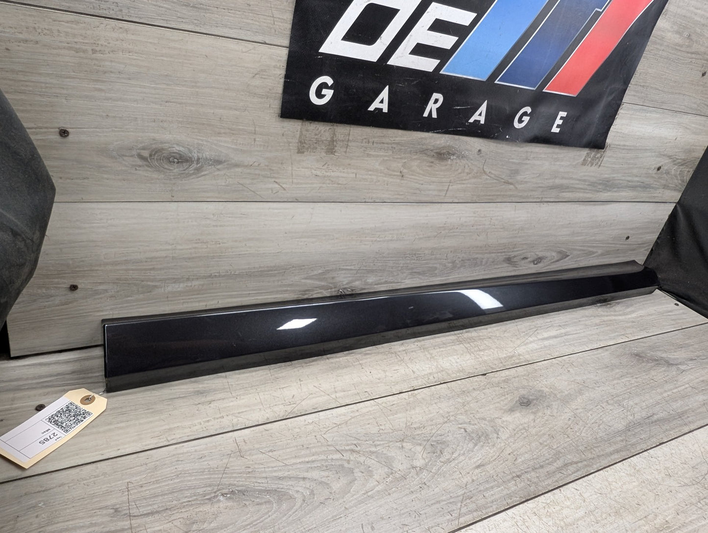 2018 - 2024 BMW X3 G01 Front Right Passenger Exterior Door Trim Molding 8064792 B58B30O1
