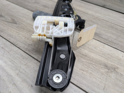 2012-2018 BMW 340i F30 Rear Right Passenger Door Window Glass Regulator w/ Motor 7351050