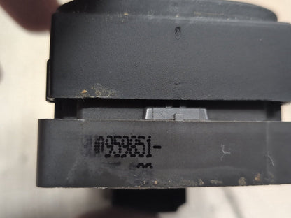 2015-2018 Audi Q3 8U Front Left Driver Door Master Window Switch 8U0959851