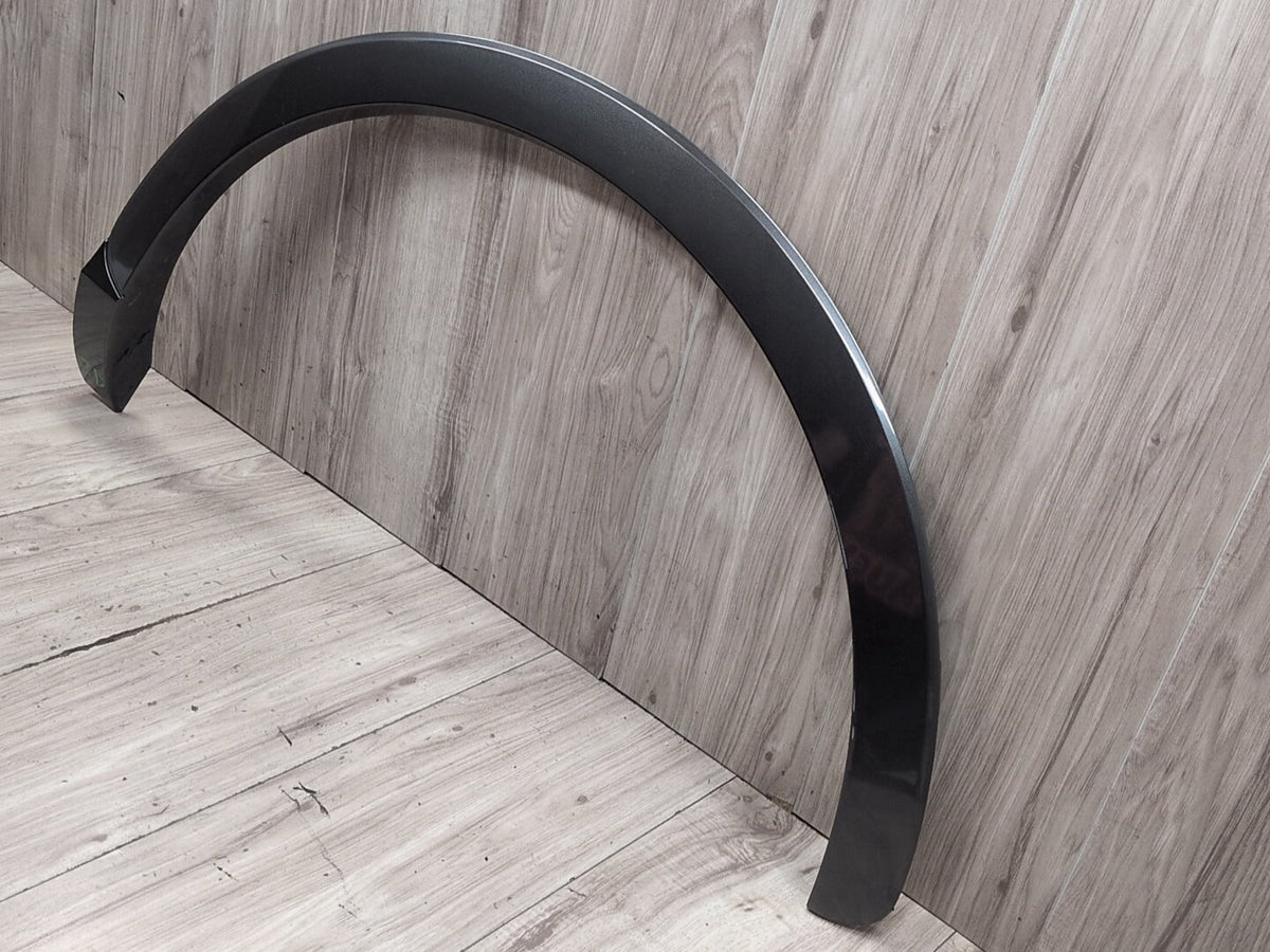 2015-2018 Audi Q3 8U Rear Left Driver Fender Flare Arch Trim Molding 8U0853817