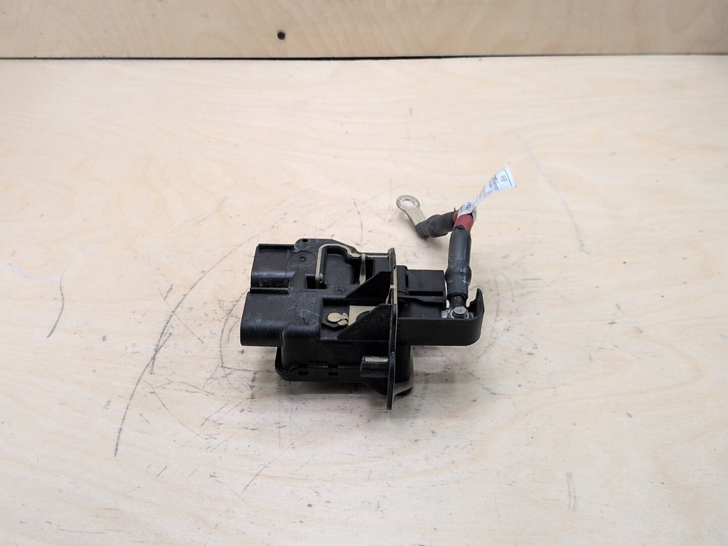 OEM BMW F15 F16 F85 F86 X5 X6 Battery Distribution B+ Junction Terminal Module