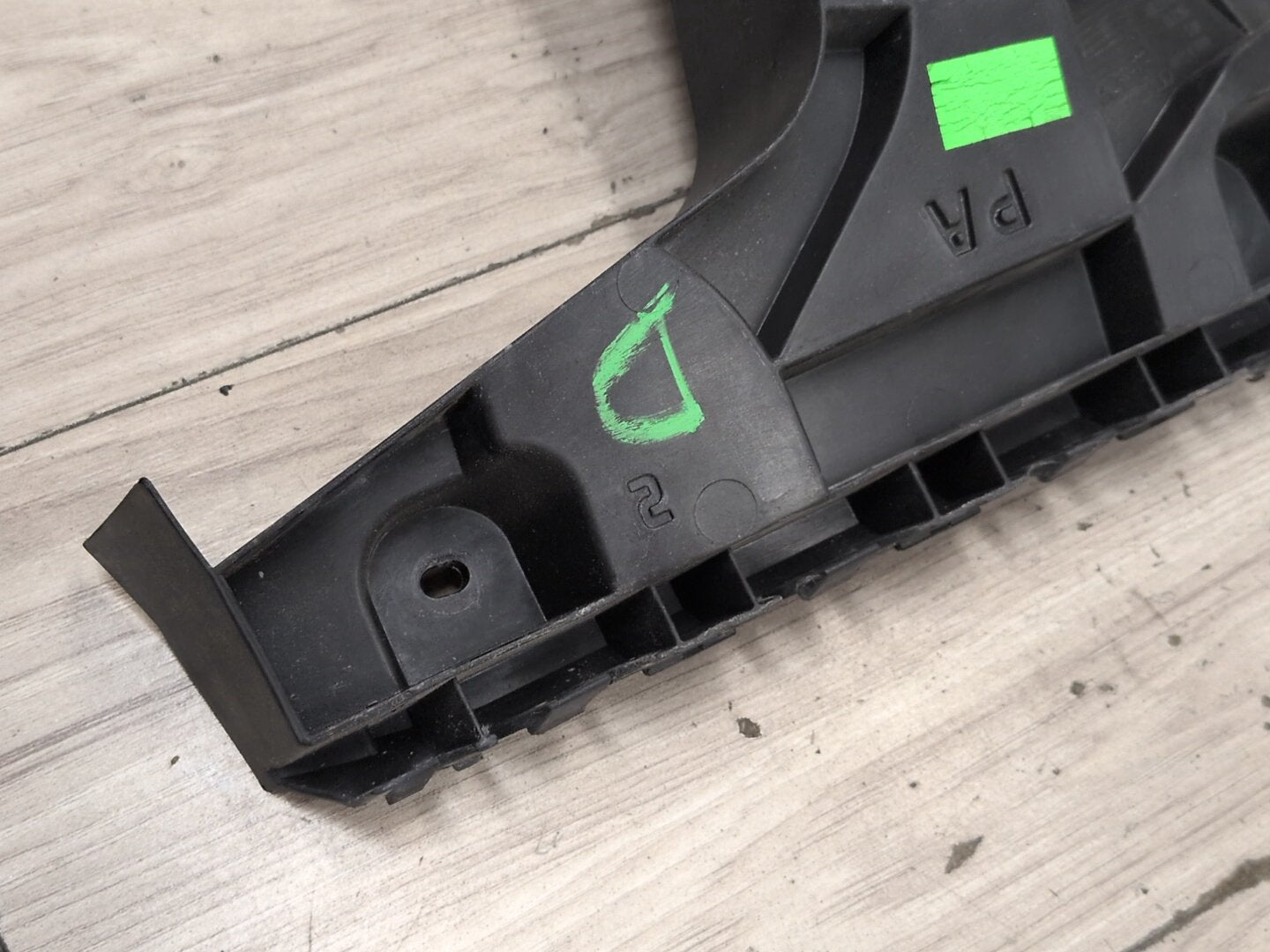 2015-2018 Audi Q3 Rear Left Right Bumper Support Mount Brackets SET 8U0807453B