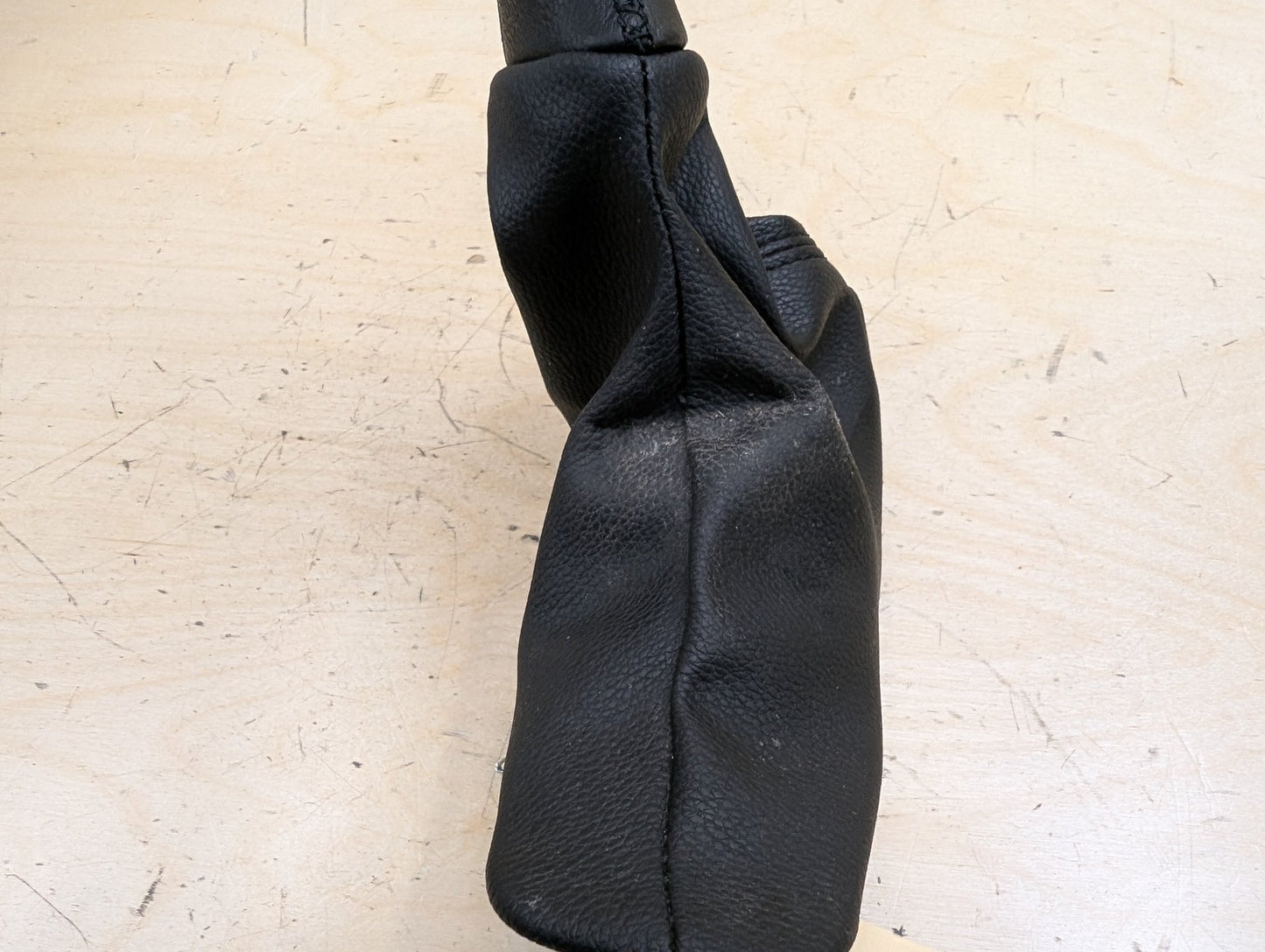 06-13 OEM BMW E90 E92 E93 335 Boot Hand Brake Handle Black