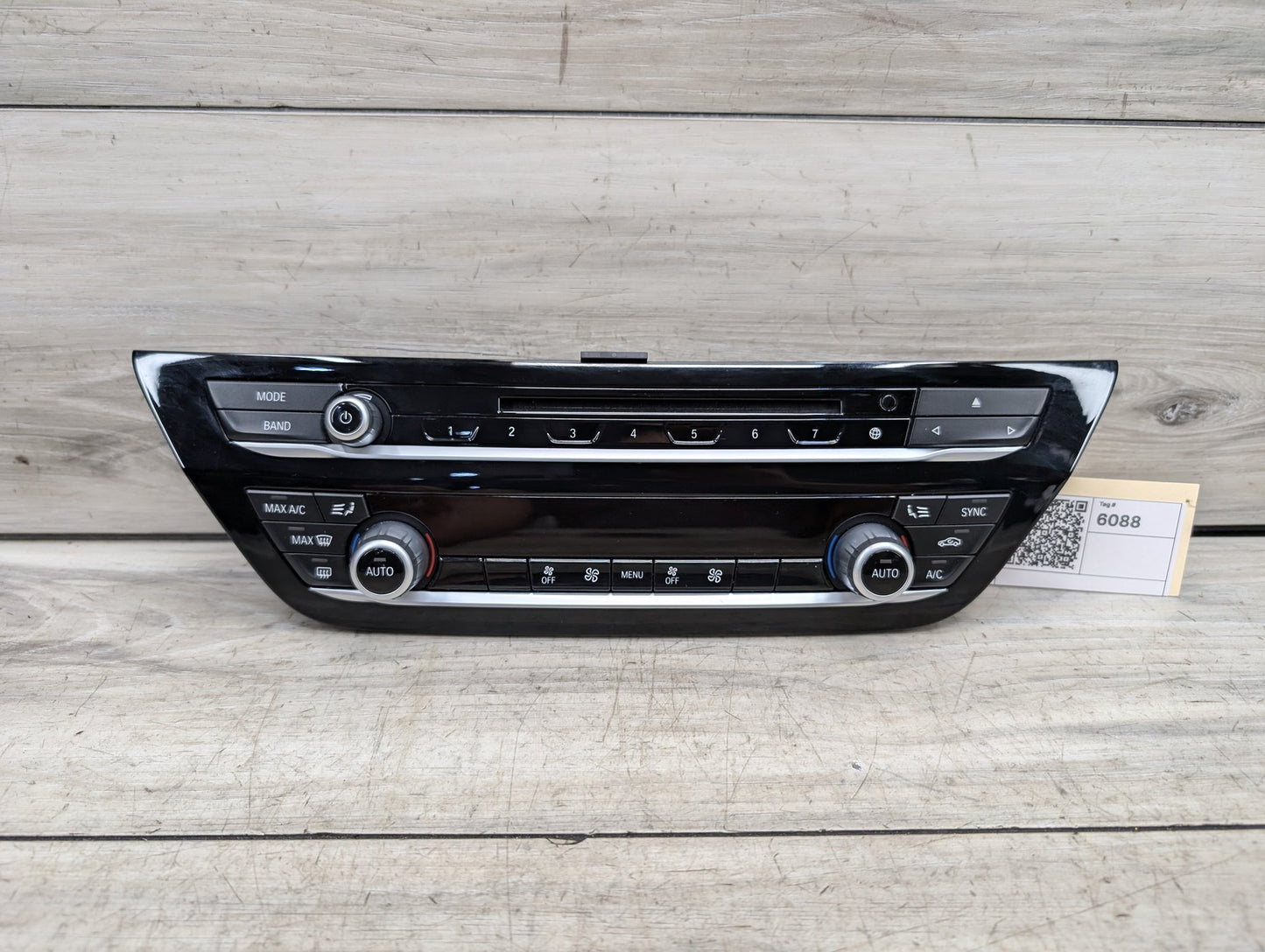 2017-2023 BMW 530i G30 Front AC Heater Climate Control Switch 6834429