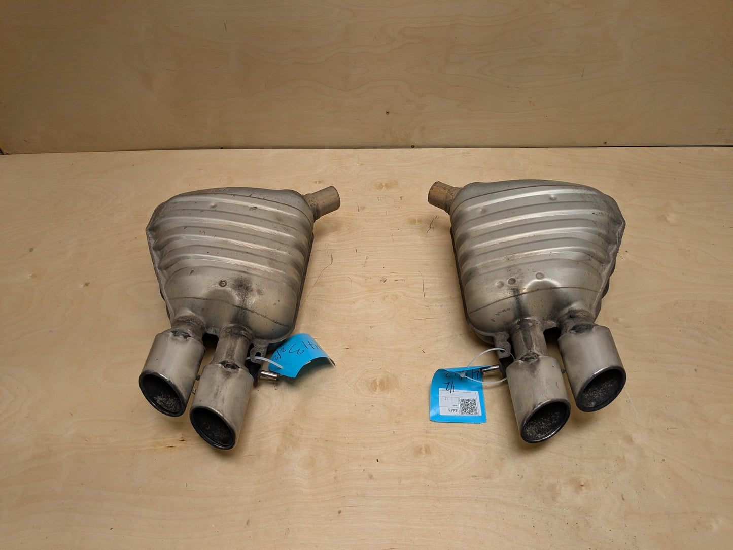 2008 - 2017 Audi S5 8T Rear Exhaust Muffler 8K0253611BD