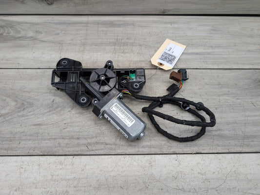2021-2026 BMW 430i G22 Left Driver Rear Seat Belt Retractor Extender Arm Motor 5A05245