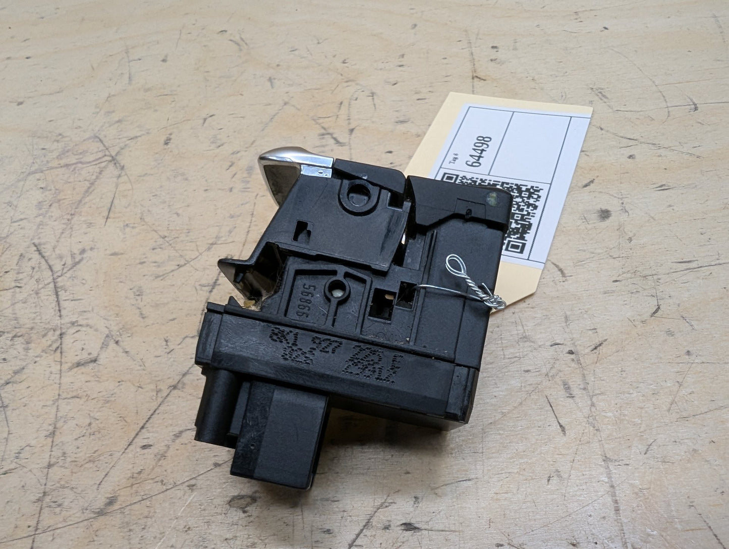 2011-2017 Audi RS5 8T Emergency Parking Brake Switch 8K1927225F