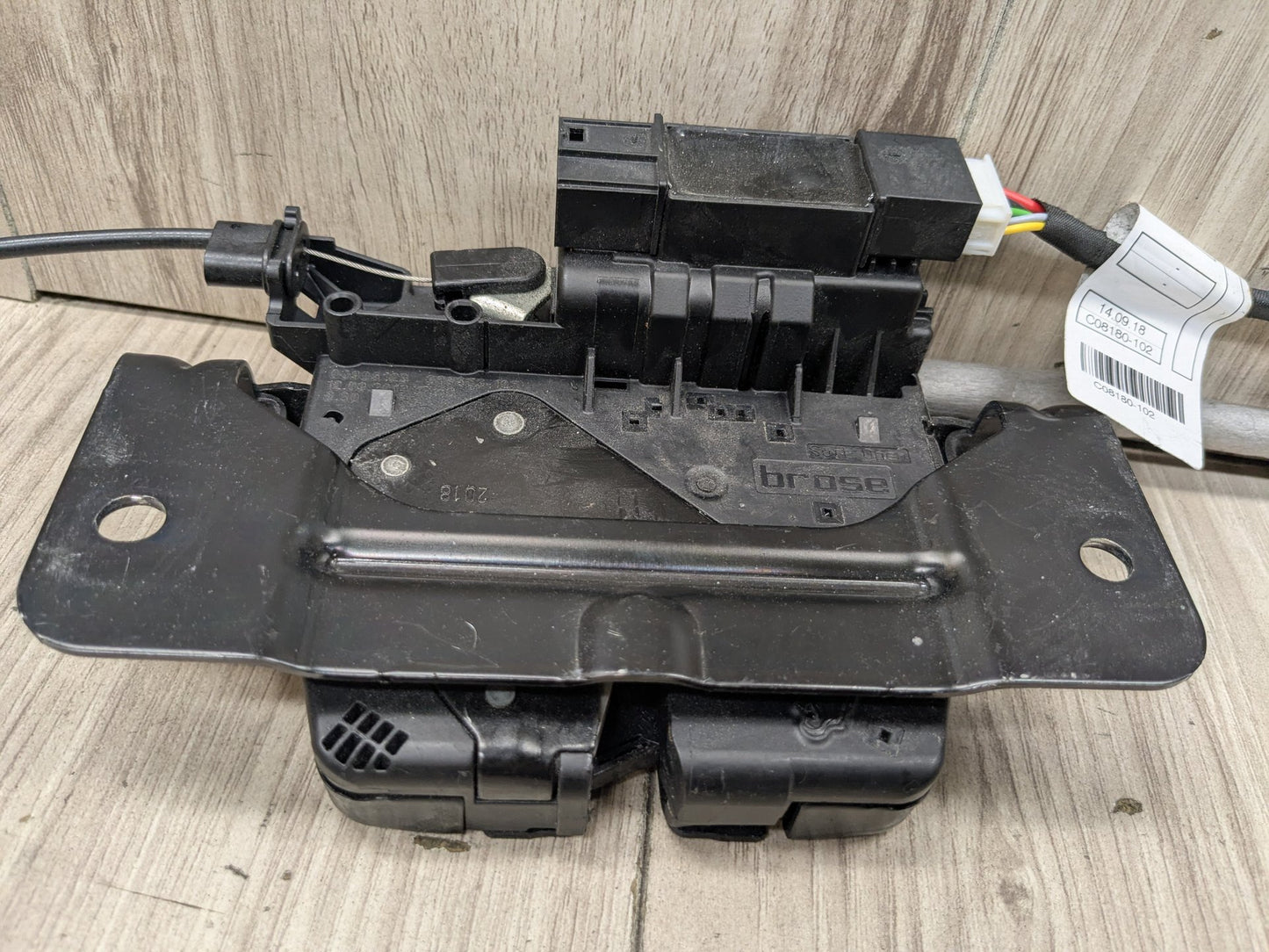 OEM BMW F36 428 430 435 440 Trunk Liftgate Hatchback Power Lock Latch Actuator