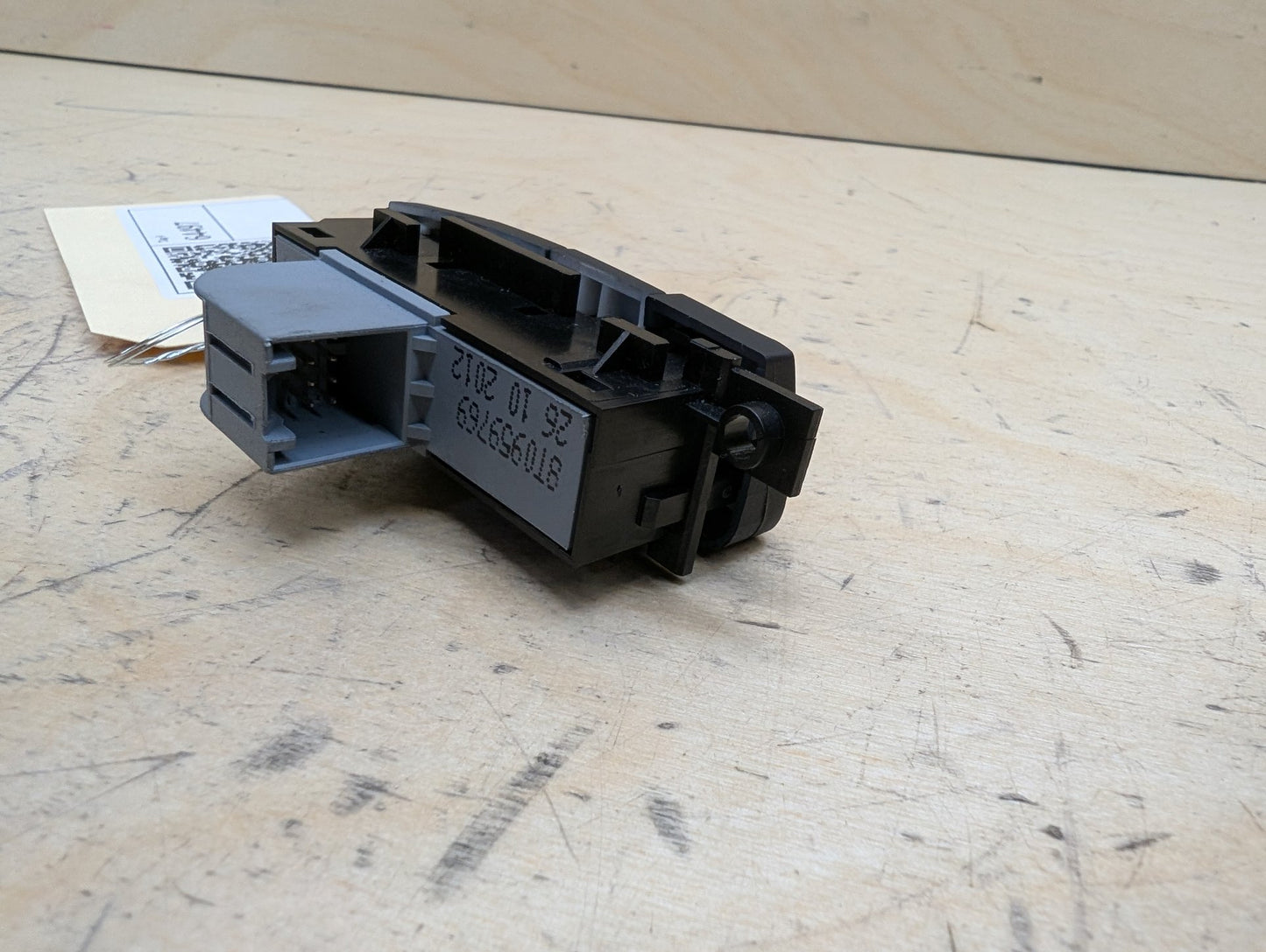 2011-2017 Audi RS5 8T Front Left Driver Seat Memory Switch 8T0959769