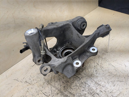 2016-2019 BMW 740i G12 Rear Right Spindle Knuckle w/ Bearing 6861136 OEM