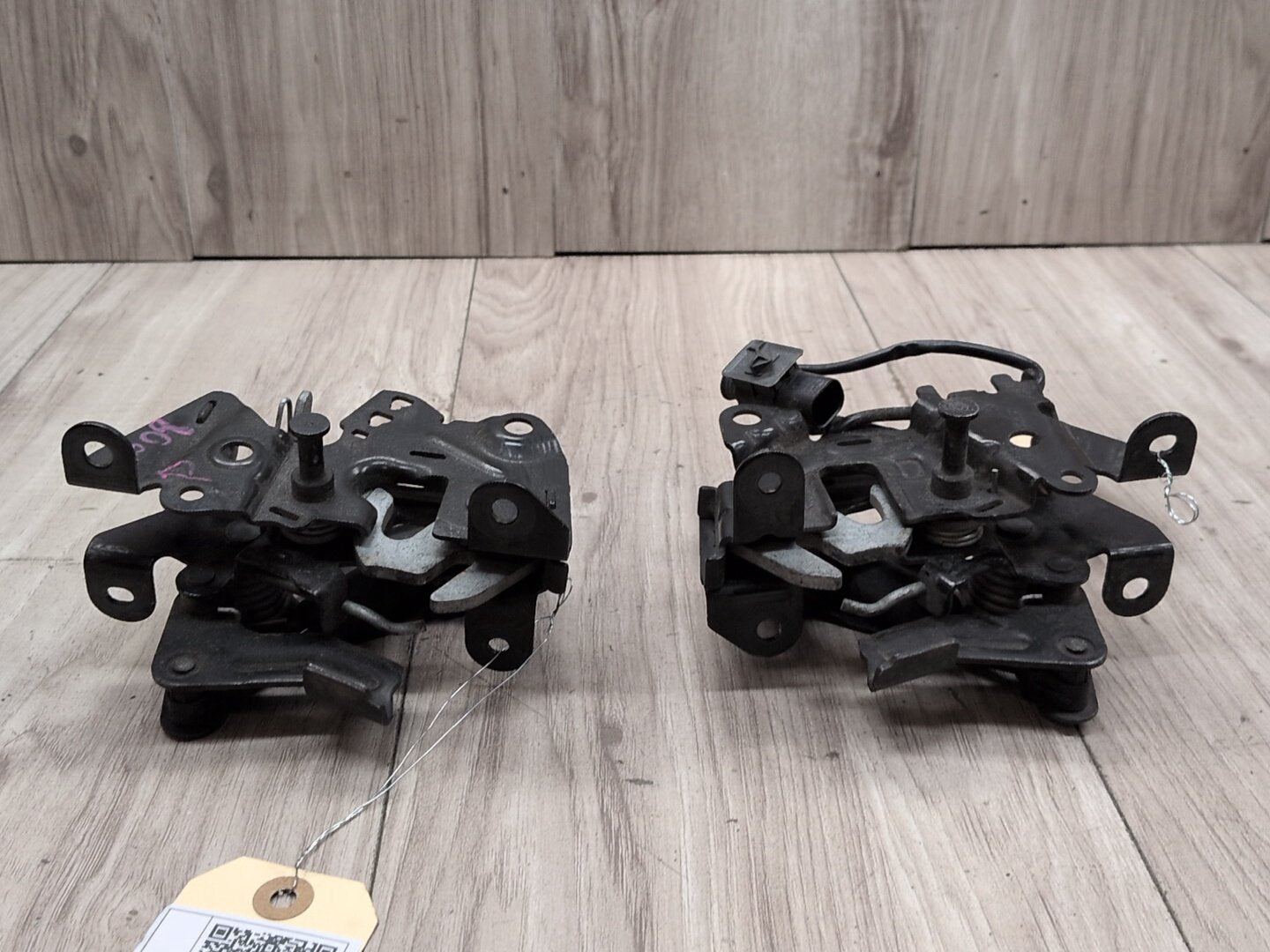 OEM BMW F02 F06 F10 F12 F13 M5 M6 Hood Left Right Hood Lock Latch w/ Cable SET