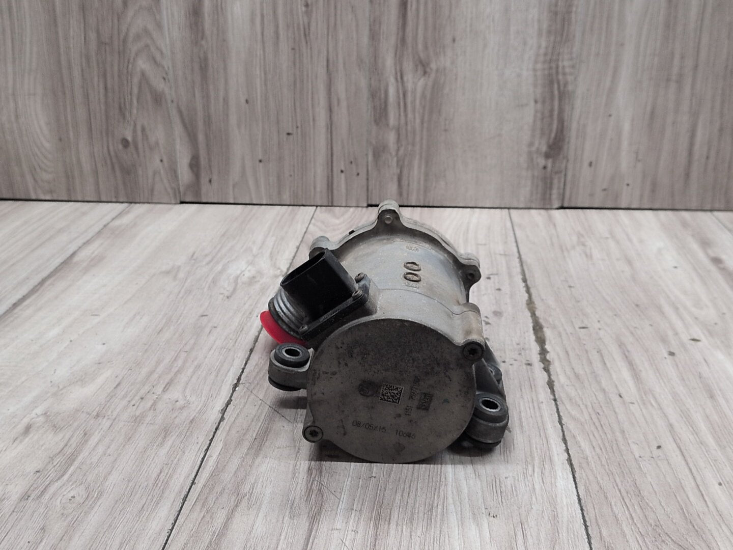 2012-2018 BMW F30 320i N20B20U0 Engine Motor Cooling Auxiliary Water Pump 7597715