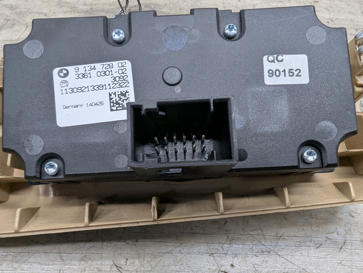 06-13 OEM BMW E70 E71 X5 X6 Headlight Switch Control Panel Light Module Beige