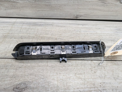 OEM BMW F90 M5 G30 530 540 M550 Front Left Driver Seat Memory Switch Button
