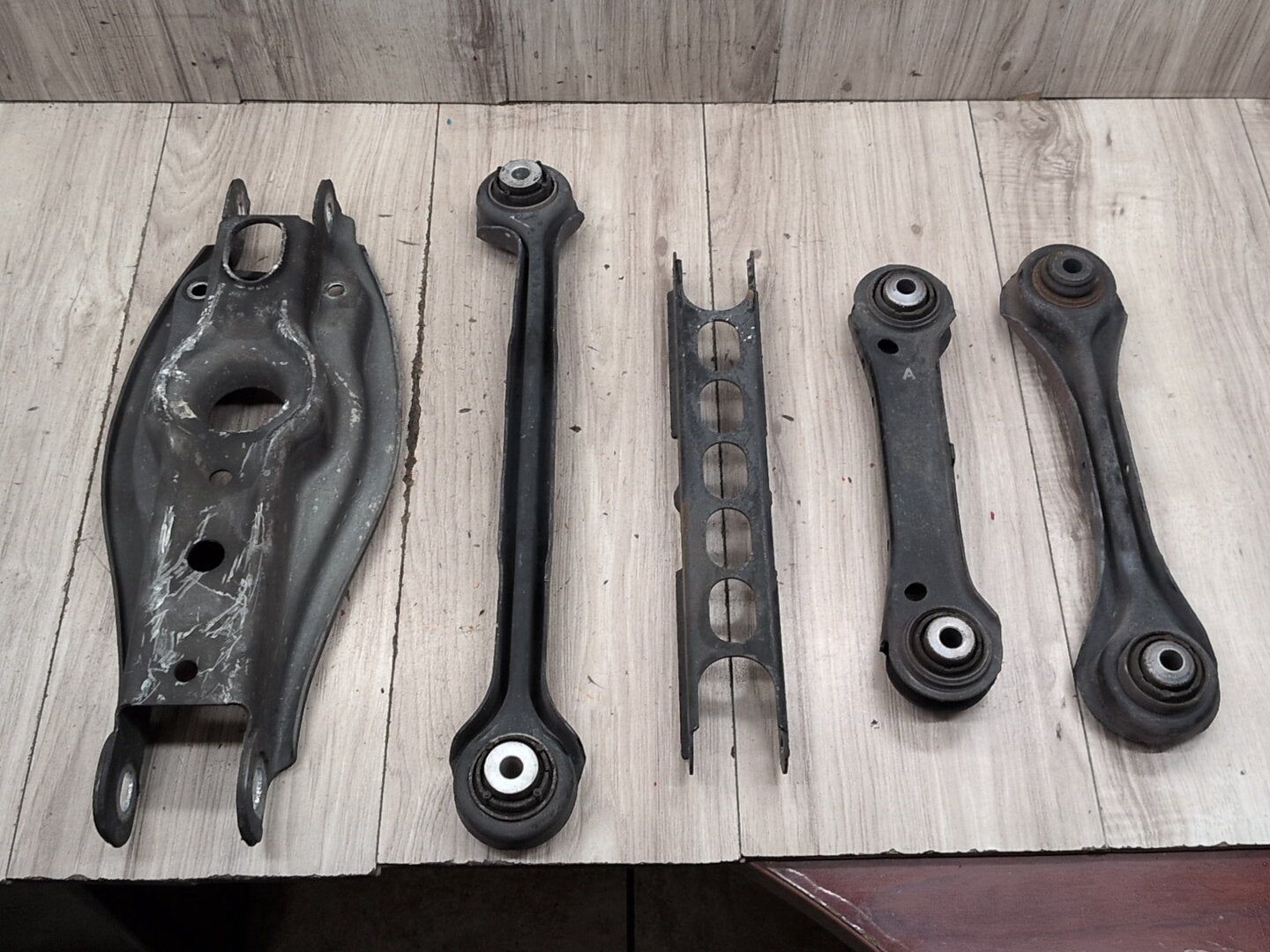 OEM BMW E82 E90 E92 Rear Right Passenger Upper Lower Wishbone Control Arms SET