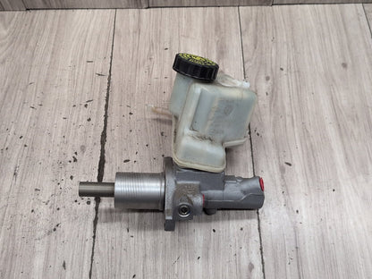2009-2012 Mercedes-Benz E550 W212 Brake ABS Cylinder A2044300002 OEM