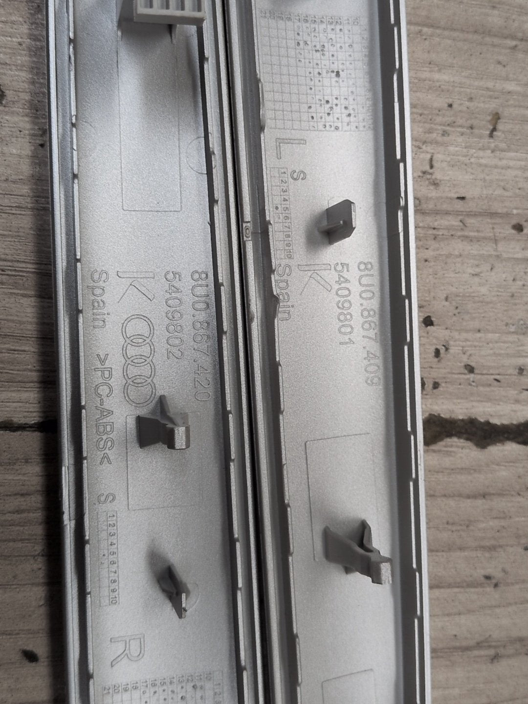 2015-2018 Audi Q3 8U Front Rear Left Right Interior Door Trim Molding SET