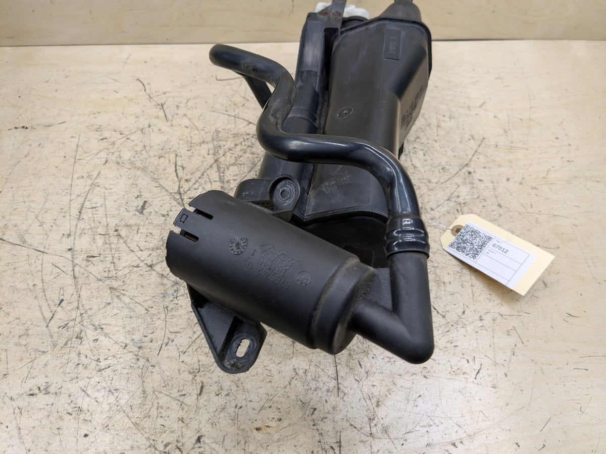 2007-2013 BMW 328i E92 Fuel Vapor Charcoal Canister 7165340 OEM