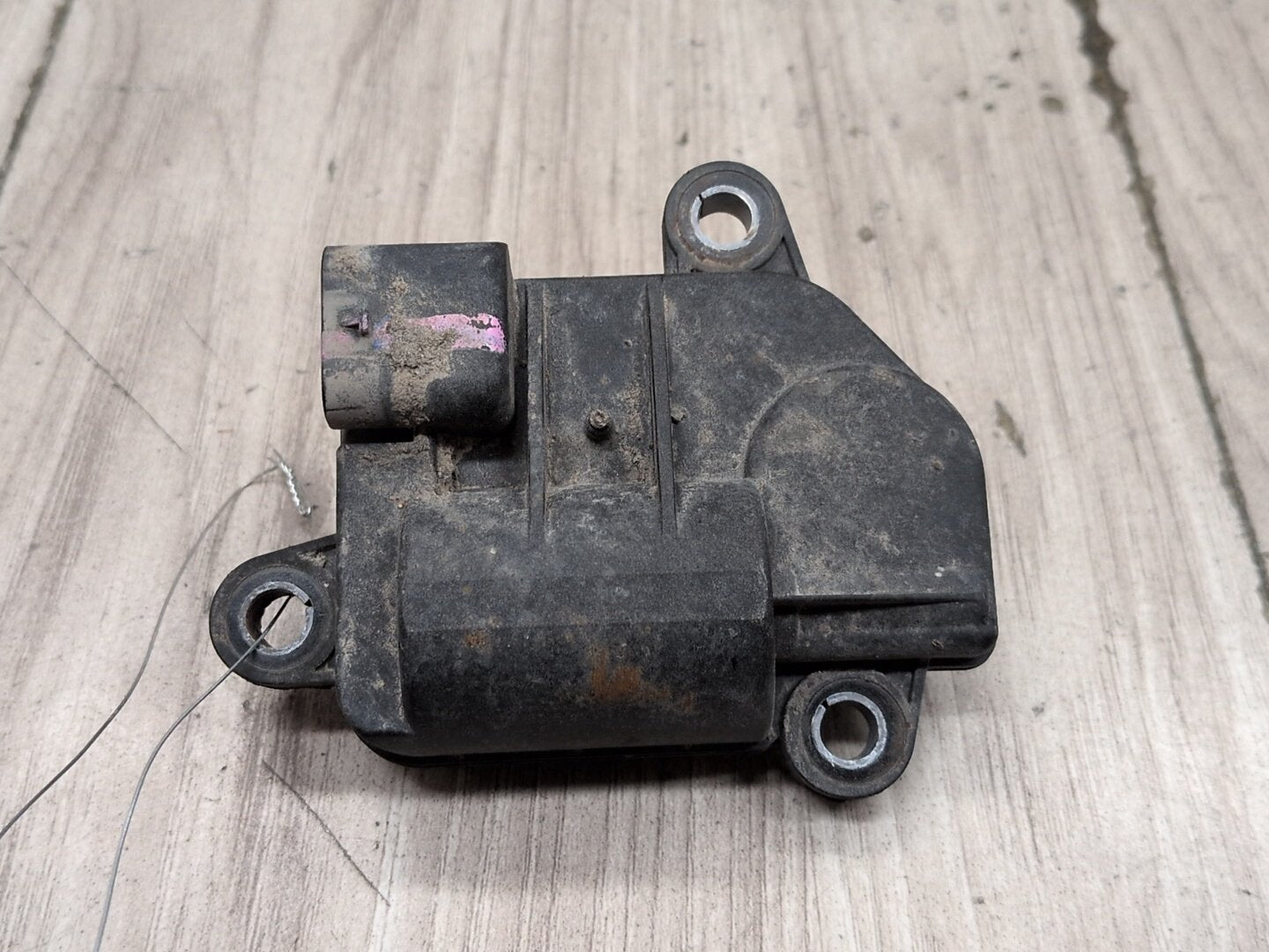OEM BMW G01 G02 G11 G12 G14 G15 G30 X3 Muffler Exhaust Flap Actuator Drive Motor