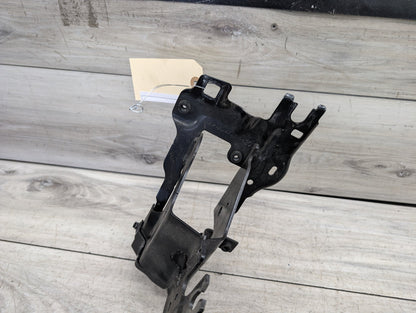 2017-2023 BMW 530i G30 Right Passenger Headlight Bracket 7383858