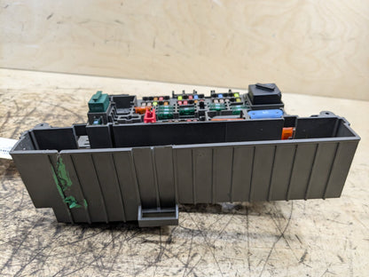 2008-2013 BMW 135i E88 Front Power Distribution Fuse Box 9119444 OEM