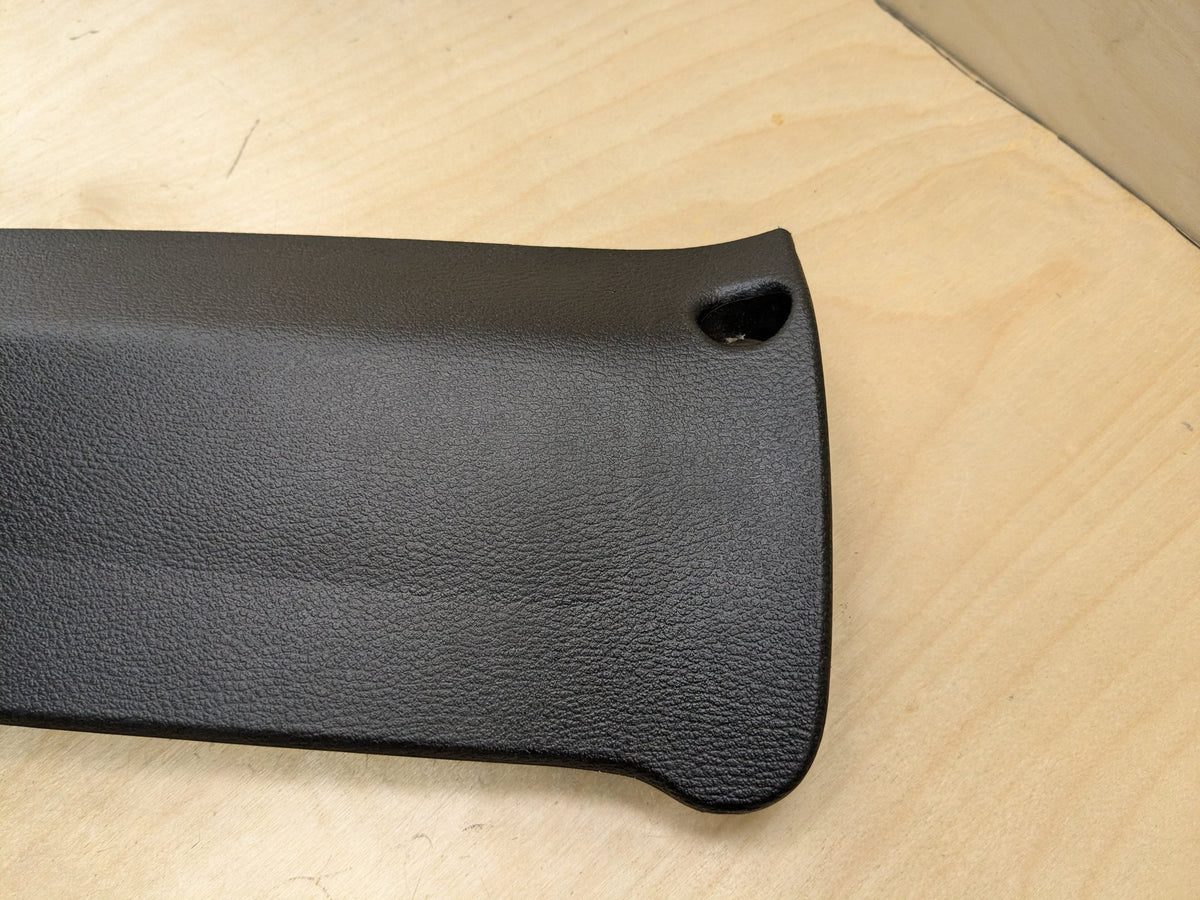 OEM BMW F15 F16 F85 F86 X5 Front Right Passsenger Knee Lower Dash Airbag Black