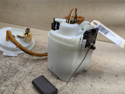 18-20 OEM BMW G30 M550iX Engine N63R Gas Tank Mount Fuel Pump w/ Sending Unit