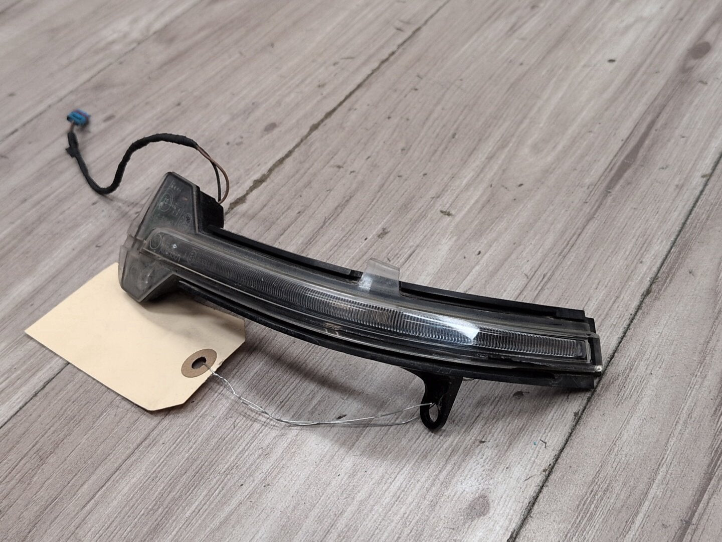Pre-LCI OEM BMW F01 F02 F06 F12 Left Driver Side Mirror Turn Signal Light Indicator