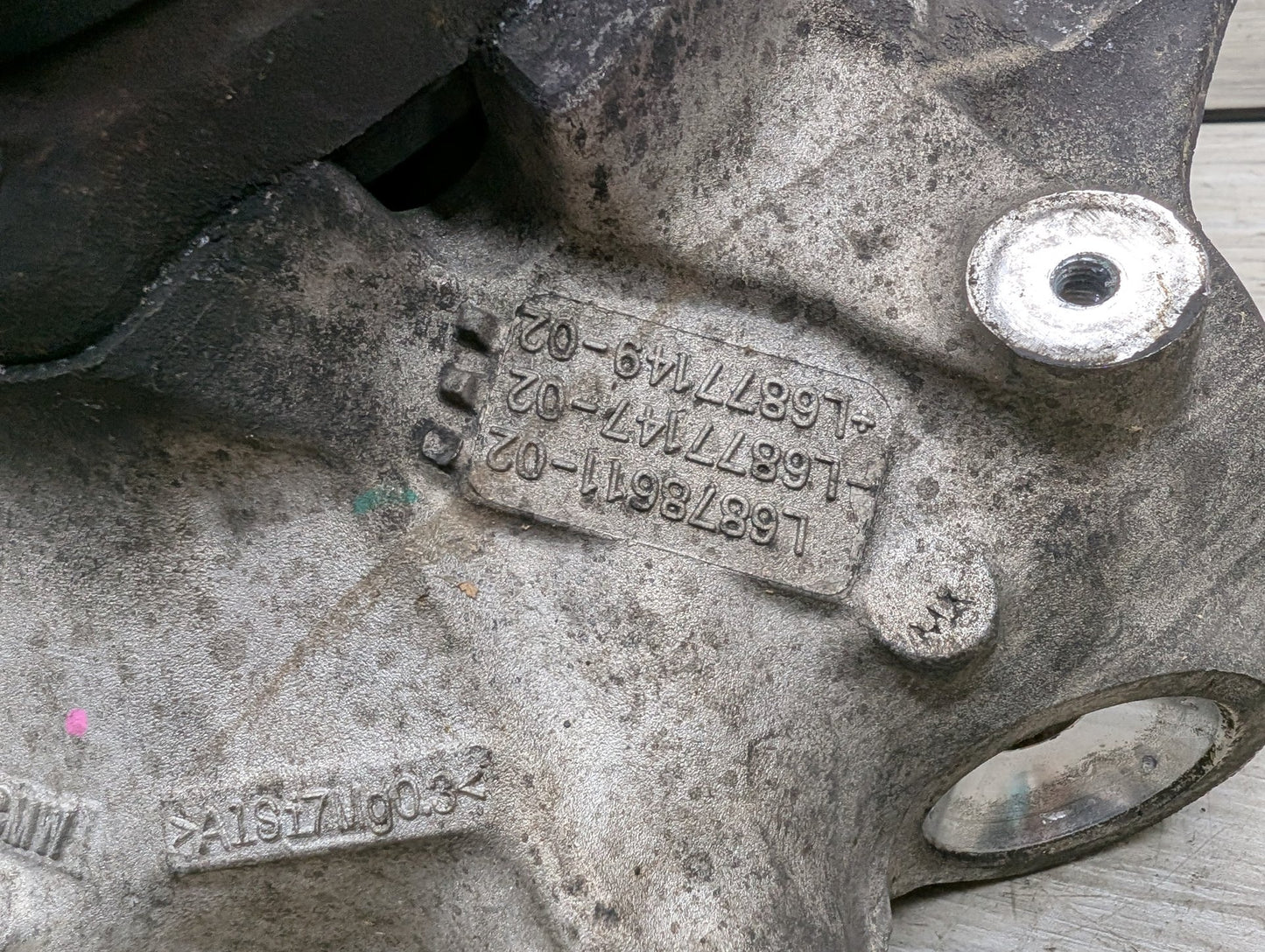 OEM BMW G20 G22 G23 330 M340 FRONT Left Driver Hub Spindle Knuckle Bearing AWD