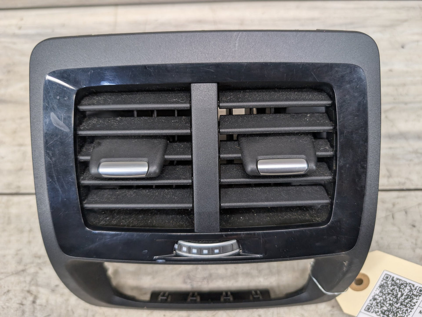 18-21 OEM BMW G01 G02 F97 F98 X3 Rear Interior Center Console Air Vent Grille