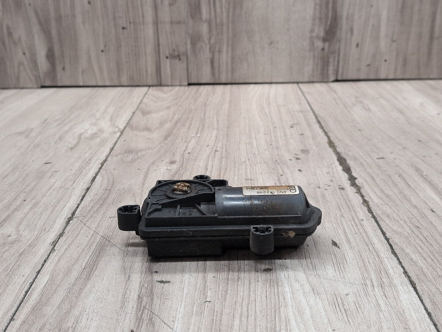2018-2023 Audi S4 B9 Muffler Exhaust Flap Actuator 4N0133246